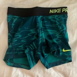 Nike Pros